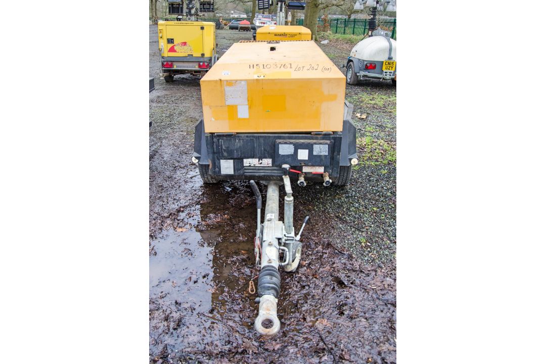 Doosan 7/41 diesel driven fast tow mobile air compressor Year: 2014 S/N: 432799 Recorded Hours: 1490 - Image 5 of 9