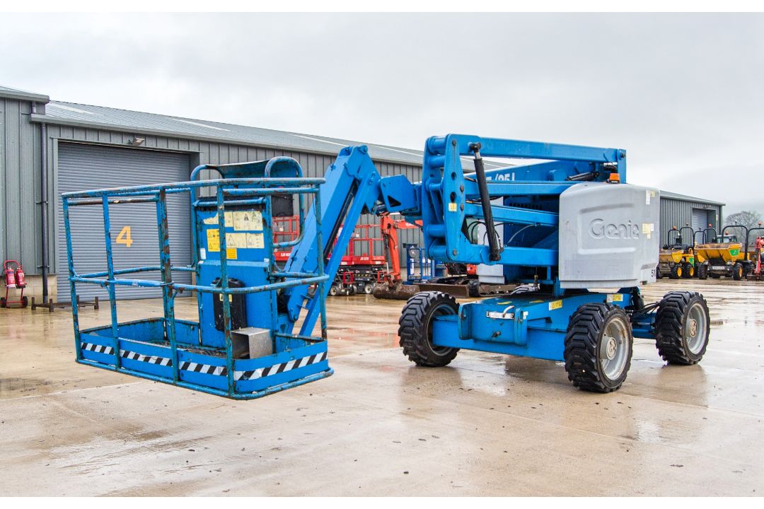 Genie Z45/25J diesel/battery electric 4 wheel drive articulated boom lift access platform Year: 2014 - Image 1 of 19