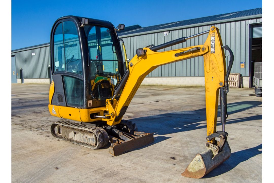 JCB 8018 CTS 1.5 tonne rubber tracked mini excavator Year: 2017 S/N: 2583619 Recorded Hours: 2700 - Image 2 of 26
