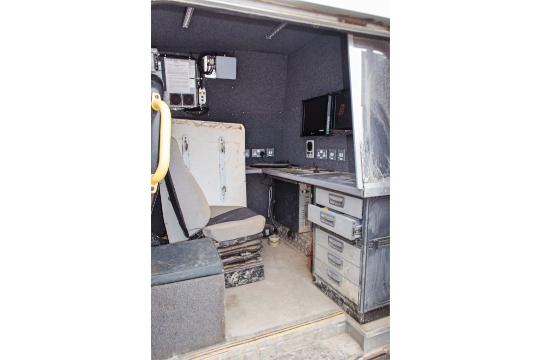 Ford Transit 125 T350 2198cc diesel RWD LWB 6 speed manual drain surveillance panel van Registration - Image 24 of 32