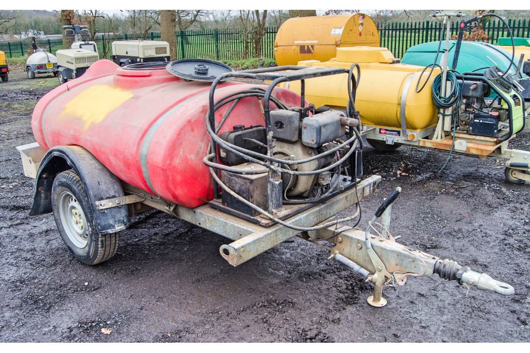 Western diesel driven fast tow pressure washer bowser PF00568 ** Engine parts missing ** - Image 2 of 7