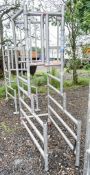 Aluminium podium tower