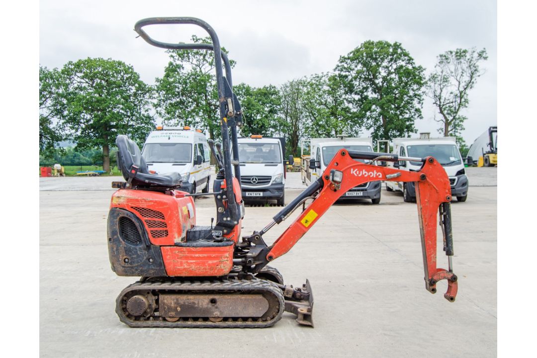 Kubota K008-3 0.8 tonne rubber tracked micro excavator Year: 2018 S/N: 30719 Recorded Hours: 2059 - Image 8 of 26