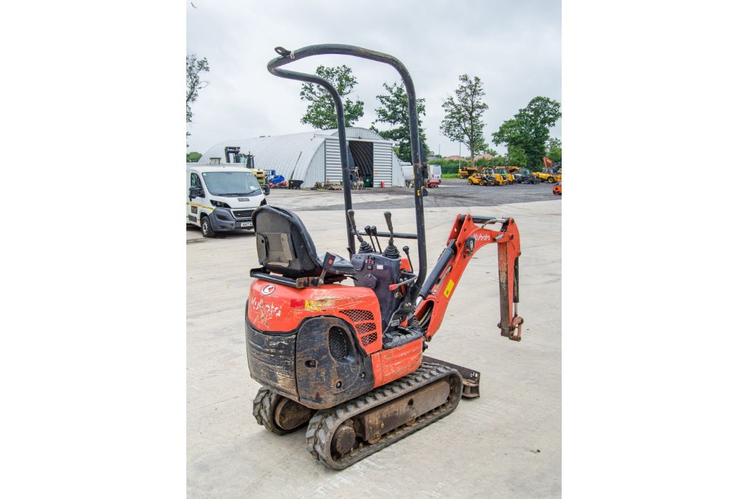 Kubota K008-3 0.8 tonne rubber tracked micro excavator Year: 2018 S/N: 30719 Recorded Hours: 2059 - Image 3 of 26