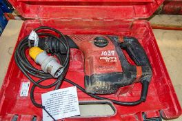 Hilti TE300 110v SDS rotary hammer drill c/w carry case A700422