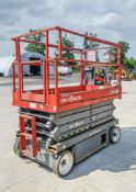 Skyjack SJIII 4626 battery electric scissor lift access platform Year: 2014 S/N: 70018744