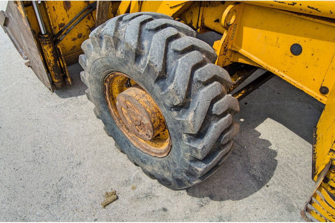JCB 3CX backhoe loader Year: 1996 S/N: 440871 Recorded Hours: 9395 4-in-1 bucket, fork carriage & - Image 14 of 22