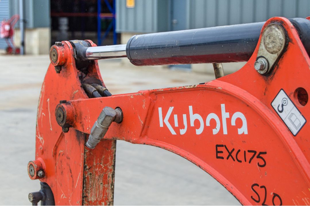Kubota K008-3 0.8 tonne rubber tracked micro excavator Year: 2018 S/N: 30719 Recorded Hours: 2059 - Image 16 of 26