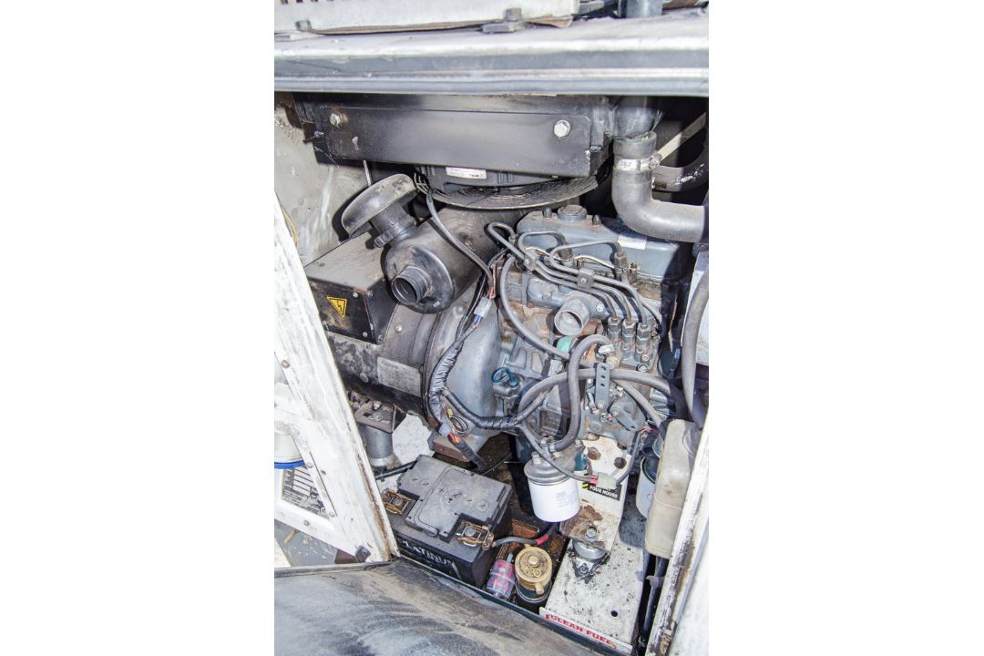 Harrington 10 kva diesel driven generator Year: 2008 S/N: 51142/02 - Image 4 of 5