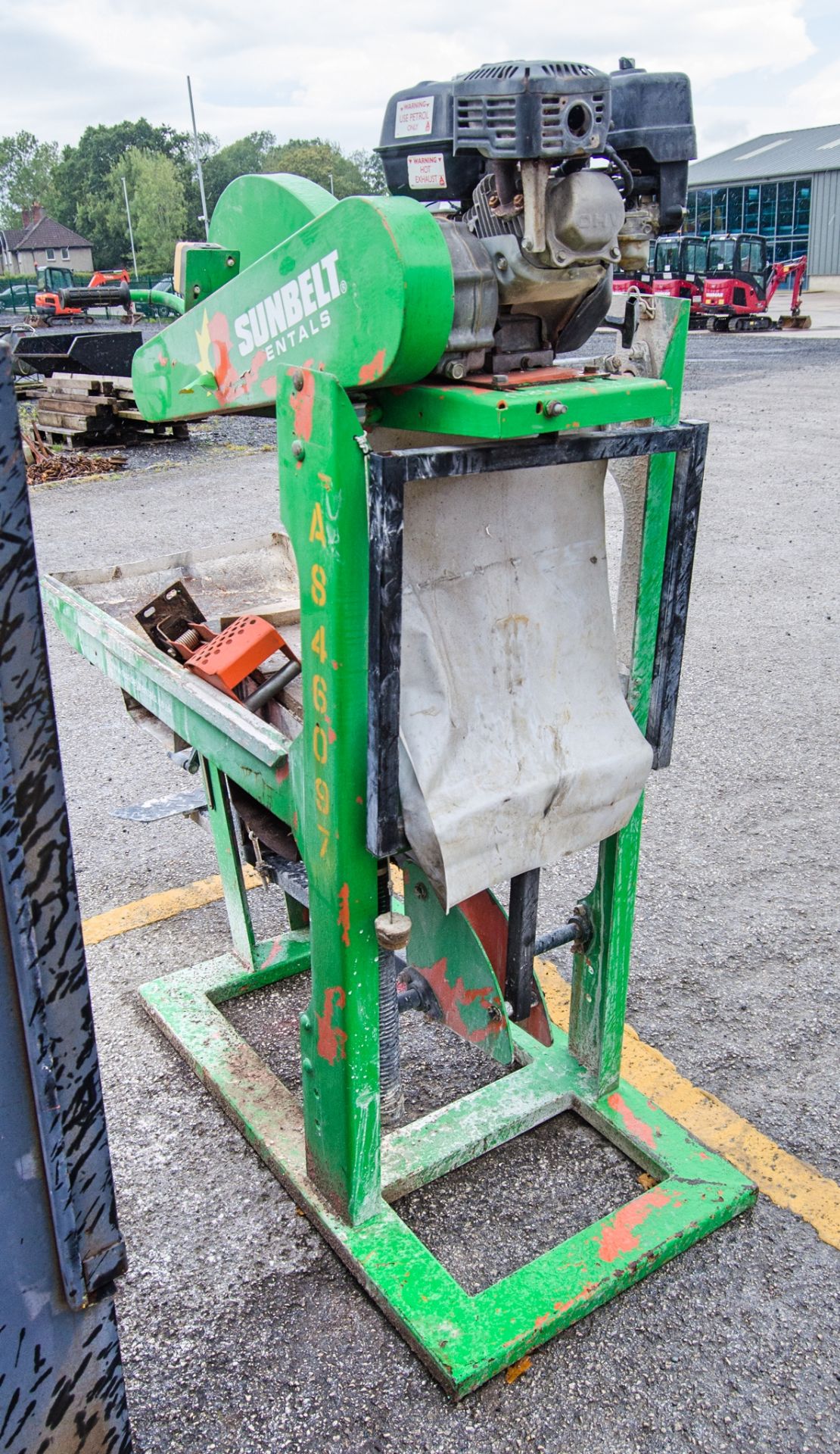 Red Band petrol driven masonry saw A846097 - Image 2 of 3