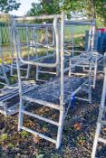 Pop-Up Deltadeck aluminium podium platform 071A0042
