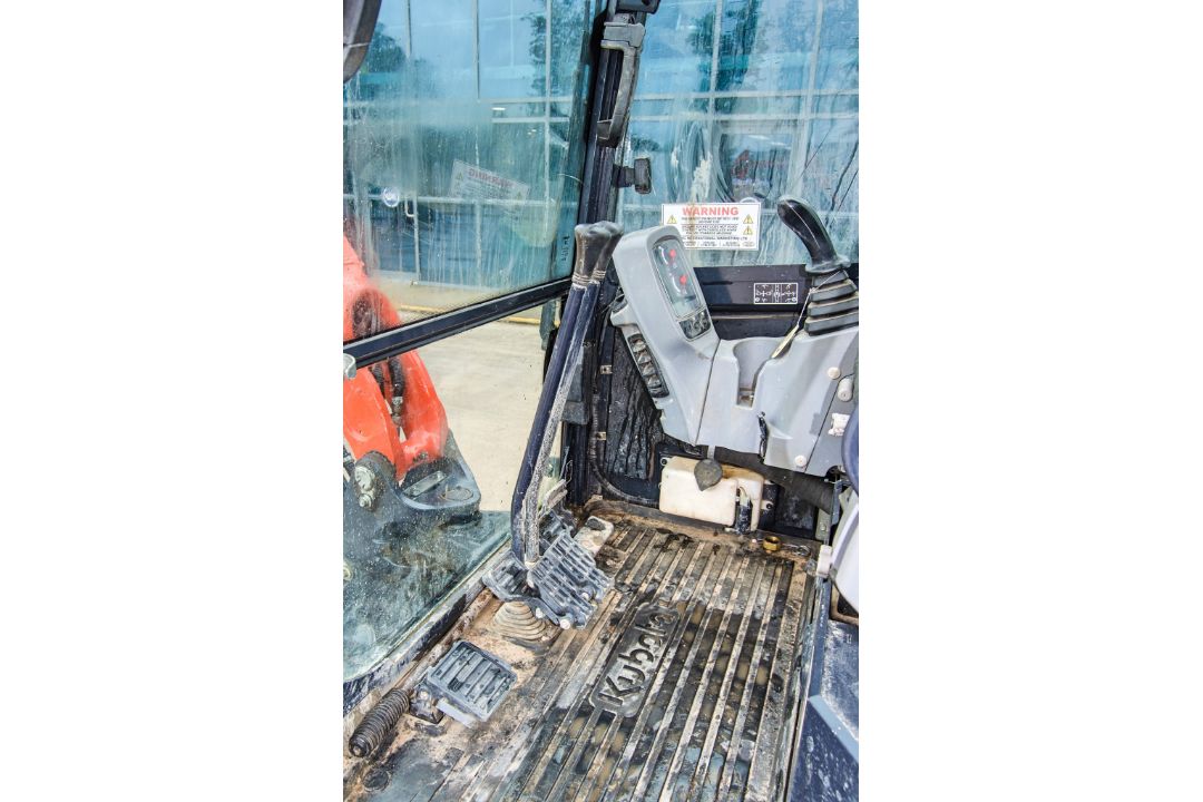 Kubota KX027-4 2.7 tonne rubber tracked excavator Year: 2017 S/N: 50427 Recorded Hours: 1609 - Image 20 of 26