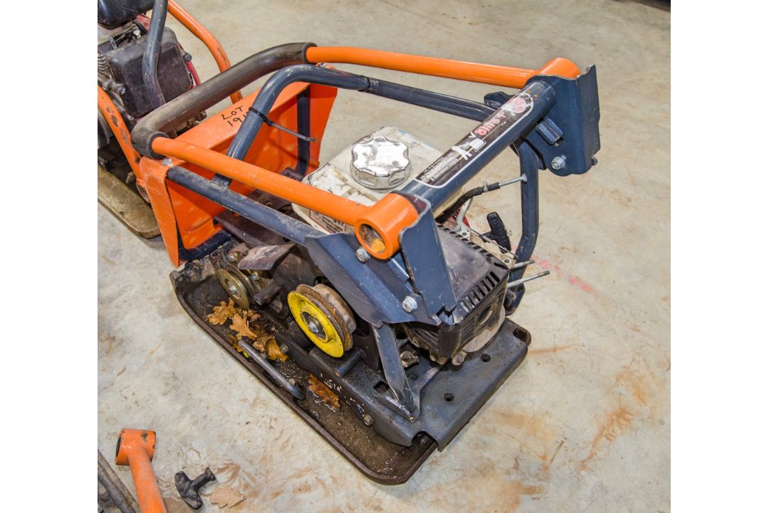 Belle FC4000E petrol driven compactor plate ** Frame detached, belt and cover missing ** 18096073 - Image 2 of 3