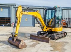 JCB 8030 3 tonne rubber tracked excavator Year: 2017 S/N: 2432698 Recorded Hours: 3232 blade,