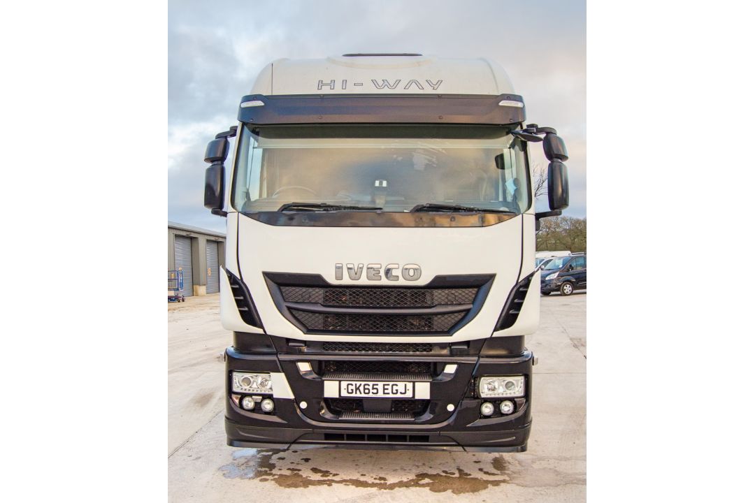 Iveco Stralis 460 E6 Hi-Way 6x2 tractor unit Registration Number: GK65 EGJ Date of Registration: - Image 5 of 33