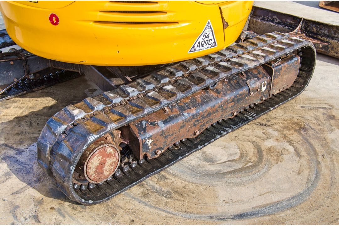 JCB 8030 3 tonne rubber tracked excavator Year: 2017 S/N: 2432698 Recorded Hours: 3232 blade, - Image 11 of 24