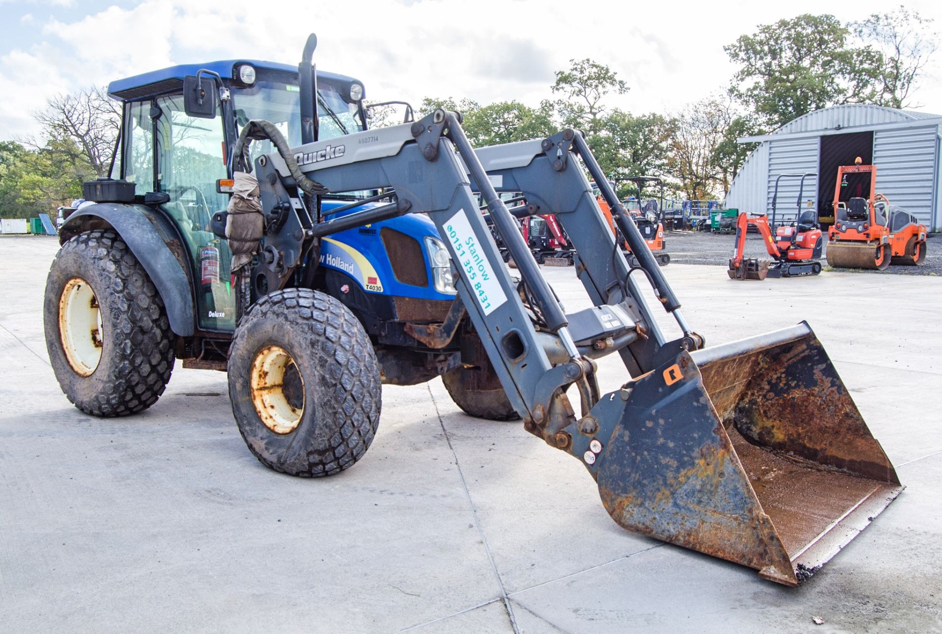 New Holland T4030 4WD tractor Year: 2013 Reg No: WX13 HGP Recorded hours: 1598 c/w Quicke Q36 loader - Image 2 of 24