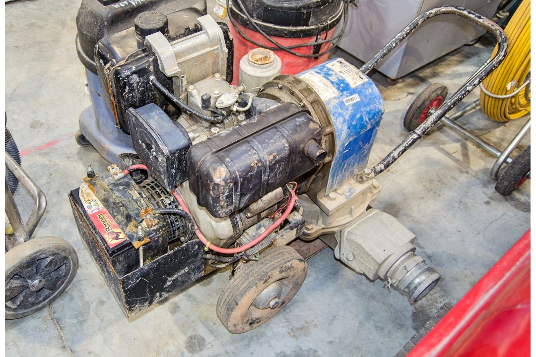 Diesel driven water pump - Image 1 of 2