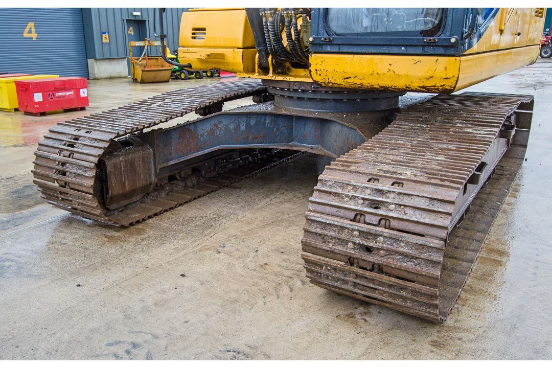 Liugong CLG922 22 tonne steel tracked excavator Year: 2018 S/N: E050361 Recorded Hours: 4805 - Image 13 of 29