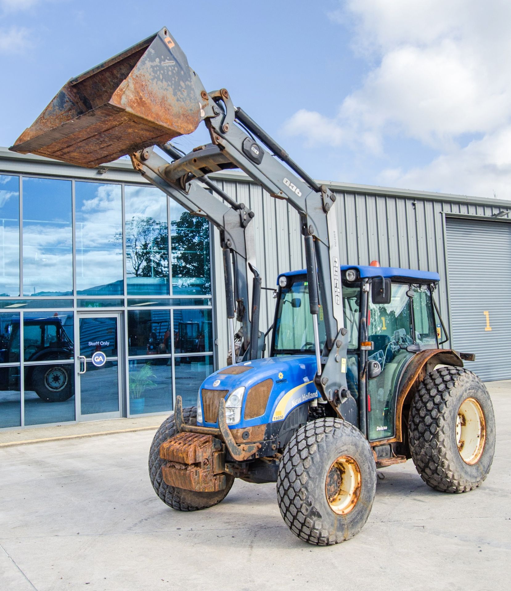New Holland T4030 4WD tractor Year: 2013 Reg No: WX13 HGP Recorded hours: 1598 c/w Quicke Q36 loader - Image 9 of 24