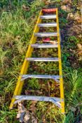 8 tread glass fibre framed step ladder 1809LYT0445