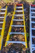 8 tread glass fibre framed step ladder 1901LYT1195