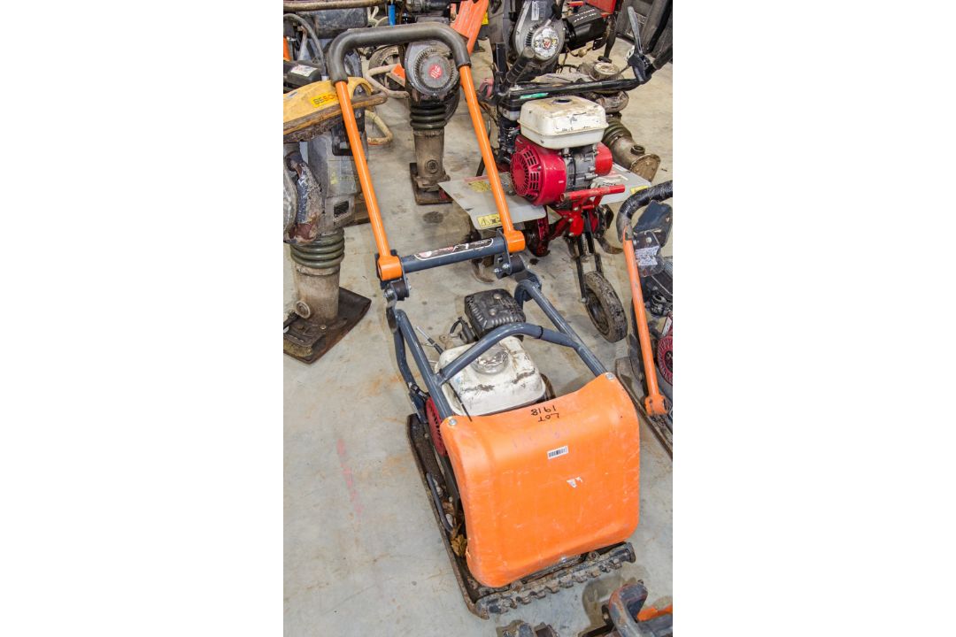 Belle FC4000E petrol driven compactor plate ** Frame detached, belt and cover missing ** 18096073 - Image 1 of 3