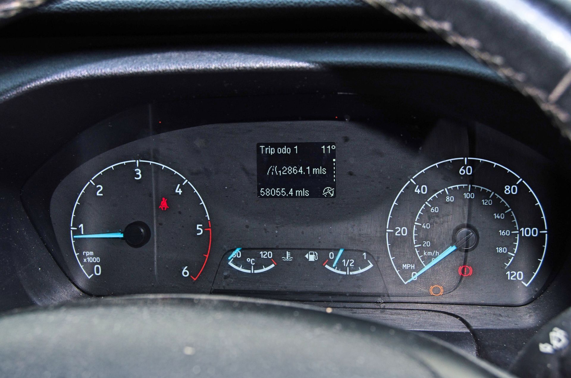 Ford Transit Custom 300 Limited Blue Euro 6 1995cc diesel 6 speed manual panel van Registration - Image 24 of 29