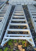 12 tread aluminium step ladder A1105144