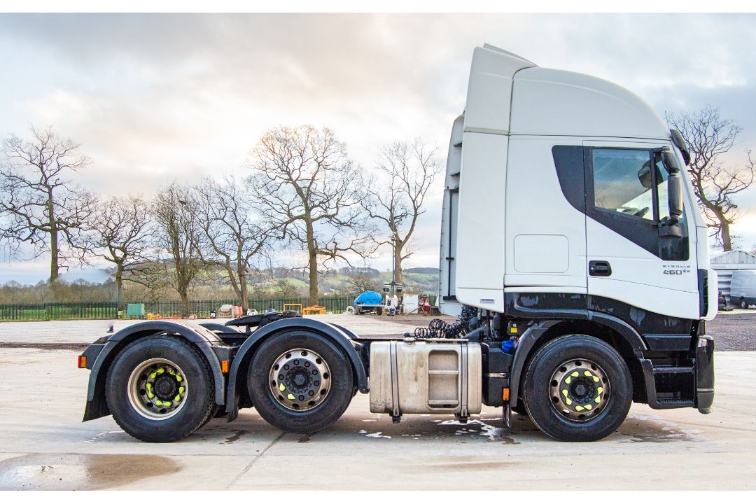 Iveco Stralis 460 E6 Hi-Way 6x2 tractor unit Registration Number: GK65 EGJ Date of Registration: - Image 8 of 33
