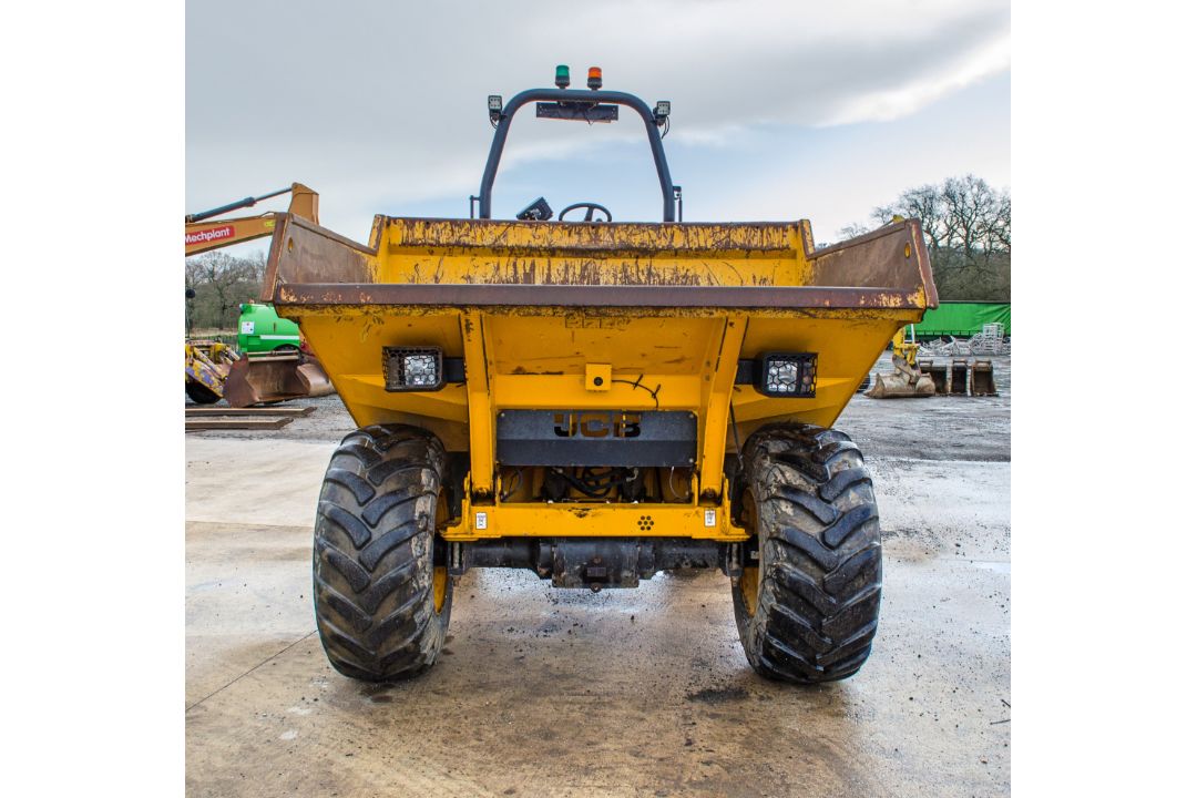 JCB 9 tonne straight skip dumper Year of manufacture: 2018 S/N: 2780314 Recorded Hours: 2000 c/w V5C - Image 5 of 24