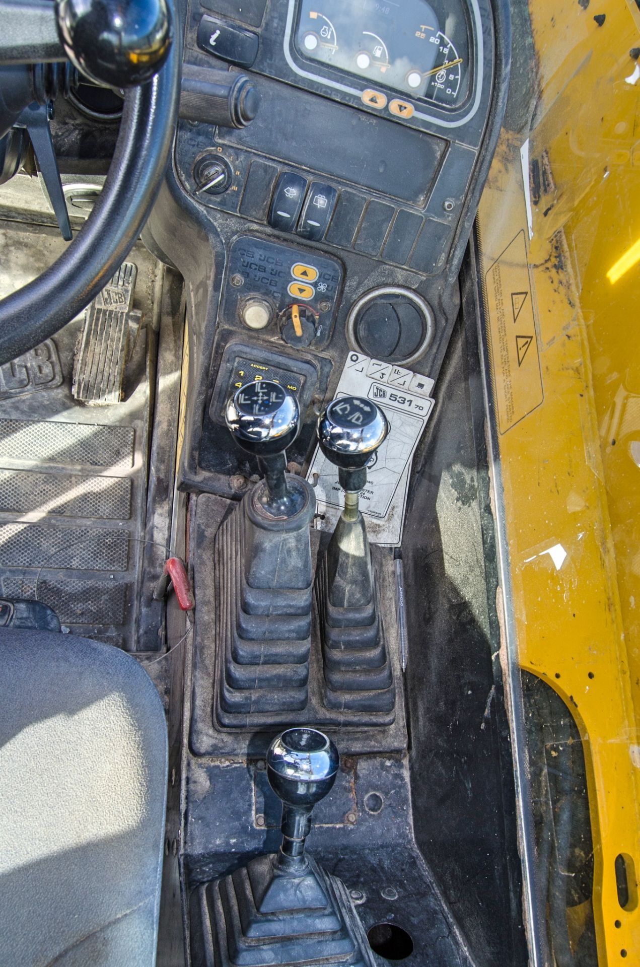JCB 531-70 T4 IIIB 7 metre telescopic handler Year: 2015 S/N: 2348117 Recorded Hours: 2373 c/w - Image 18 of 25