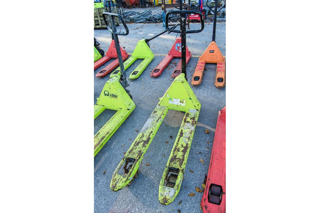 Pramac Lifter hand hydraulic pallet truck - Image 1 of 2