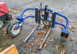 Rough terrain hydraulic pallet truck LD6Q908 ** one wheel/axle missing **