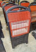 Rhino TQ3 110v infrared heater ** 1 tube missing **