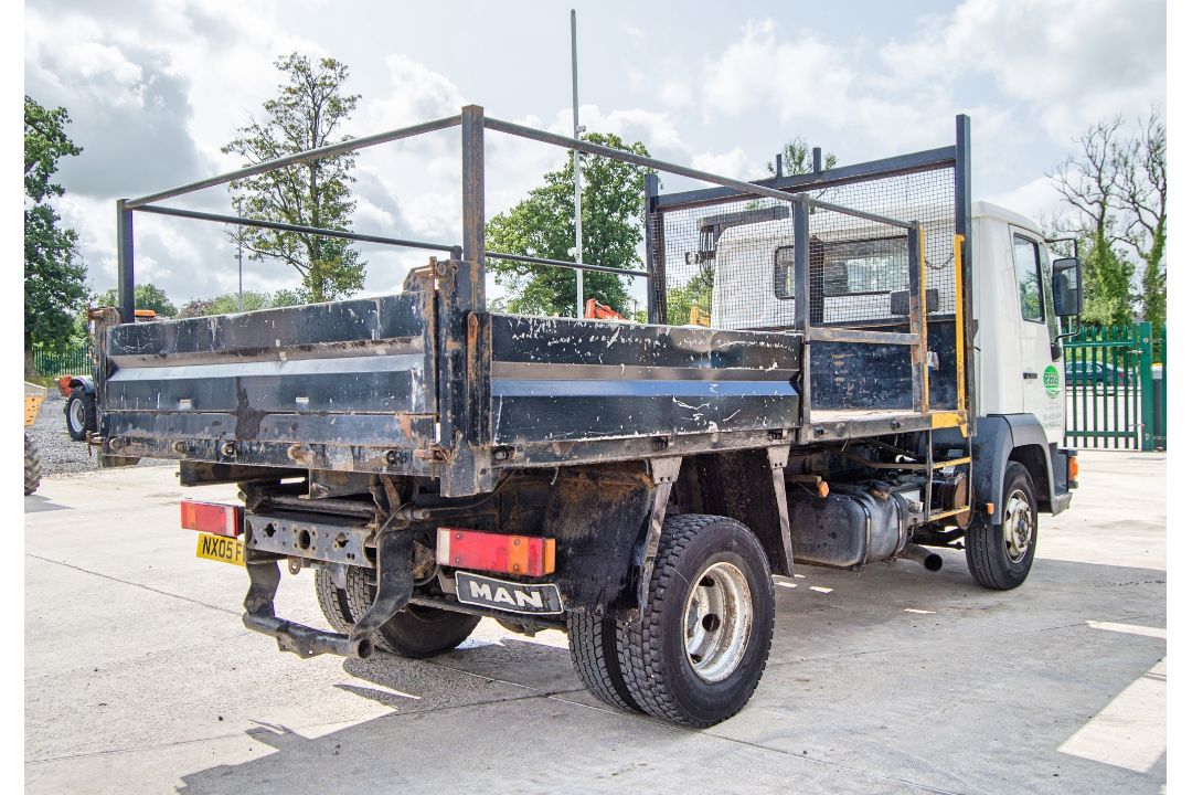 MAN 8.155 4580cc 7.5 tonne tipper lorry Registration Number: NX05 FPC Date of Registration: 01/06/ - Image 3 of 27