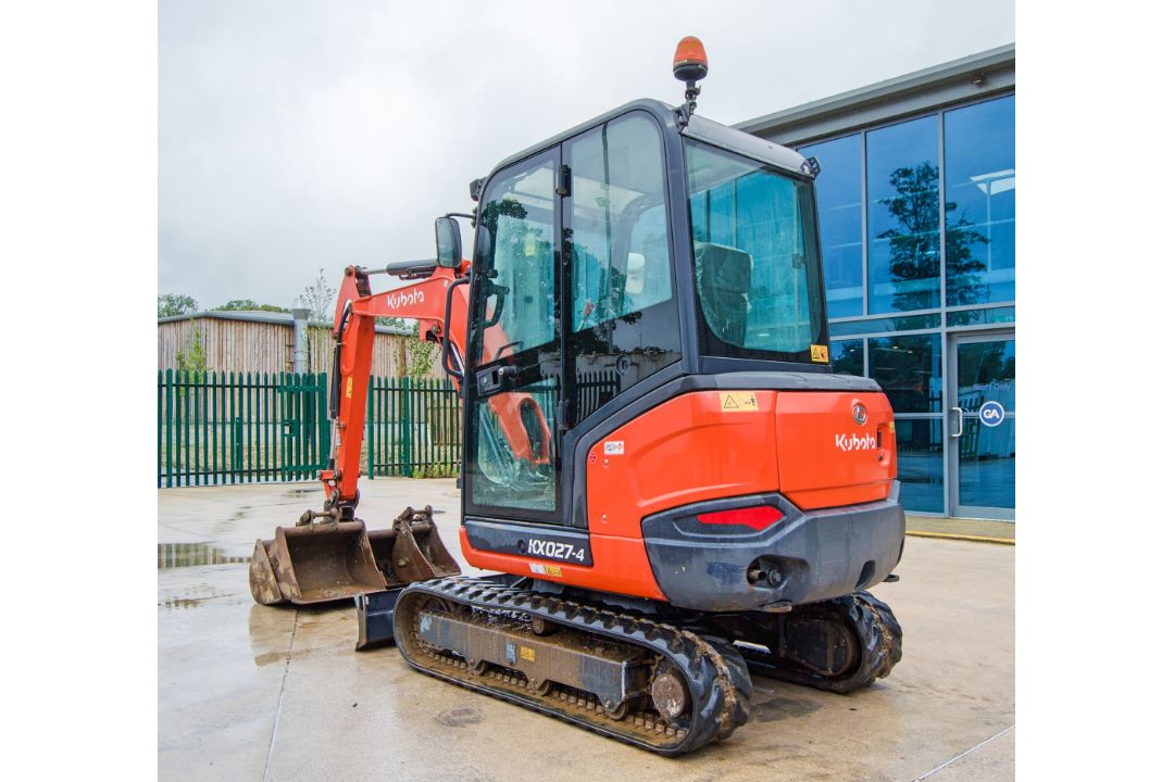 Kubota KX027-4 2.7 tonne rubber tracked excavator Year: 2017 S/N: 50427 Recorded Hours: 1609 - Image 4 of 26