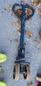 Pallet truck handle and ram 19071887