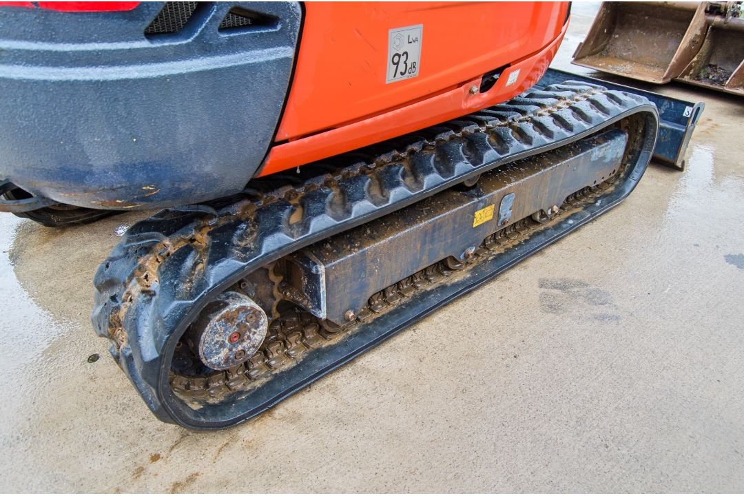 Kubota KX027-4 2.7 tonne rubber tracked excavator Year: 2017 S/N: 50427 Recorded Hours: 1609 - Image 9 of 26