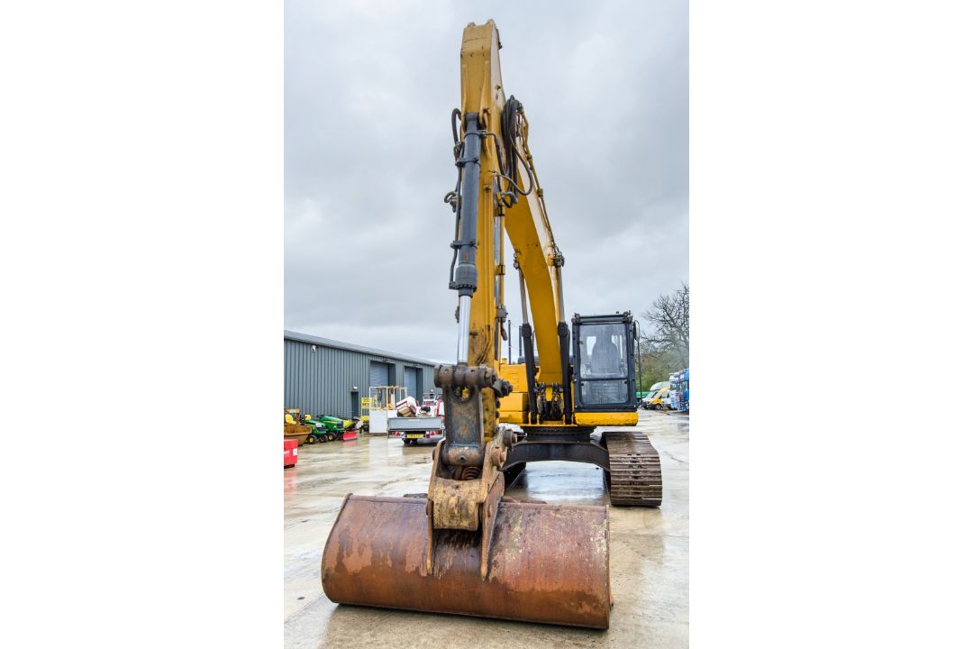 Liugong CLG922 22 tonne steel tracked excavator Year: 2018 S/N: E050361 Recorded Hours: 4805 - Image 5 of 29