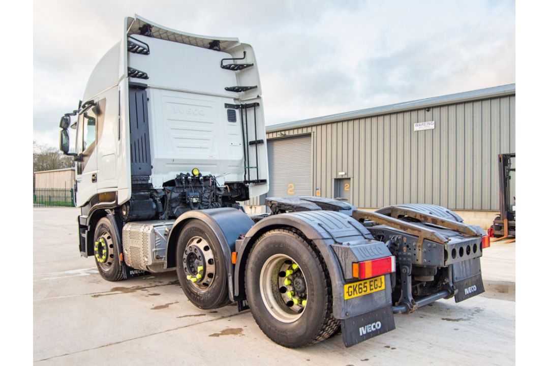 Iveco Stralis 460 E6 Hi-Way 6x2 tractor unit Registration Number: GK65 EGJ Date of Registration: - Image 4 of 33