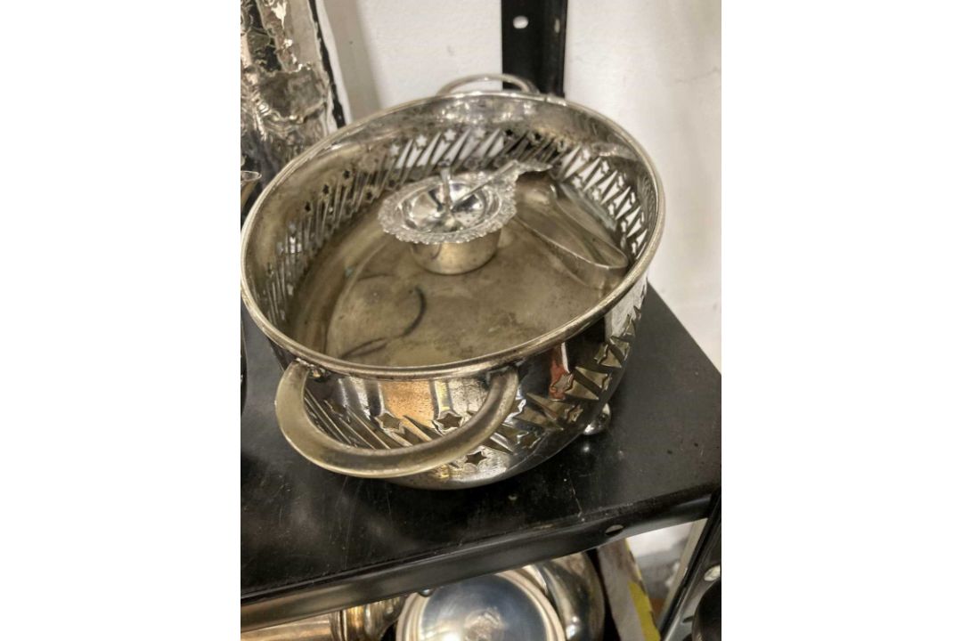 Platedware: - Image 3 of 3