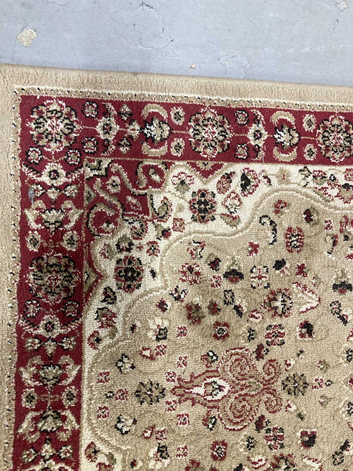 Rugs & Carpets: - Image 5 of 6