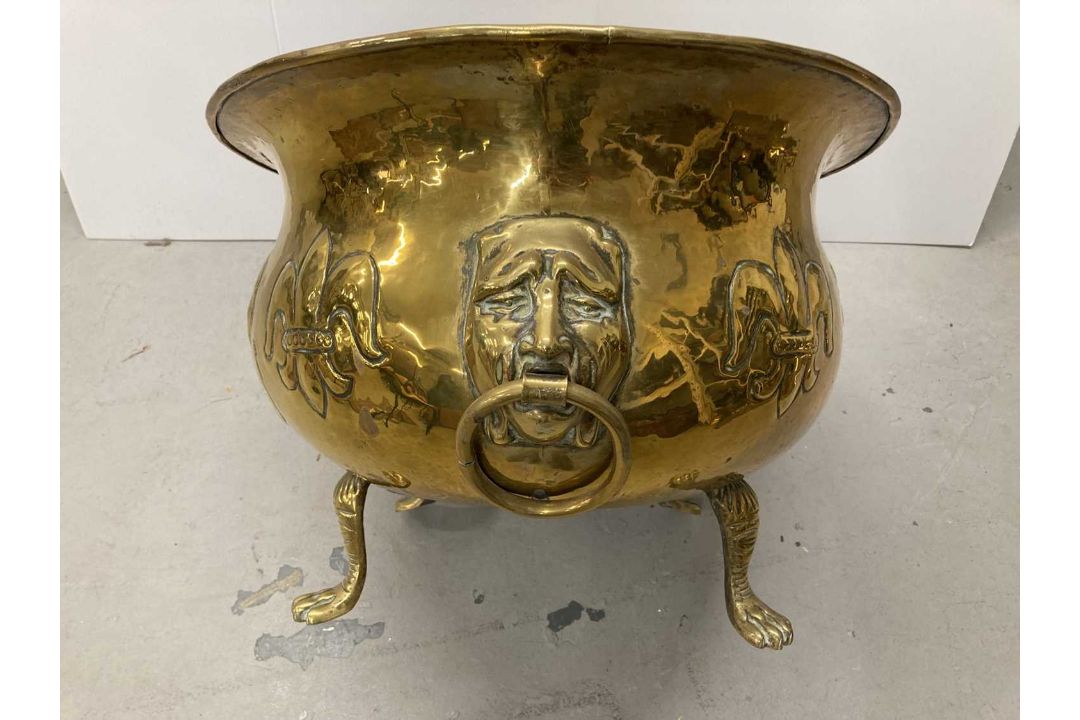 19th cent. Brass: - Image 3 of 3