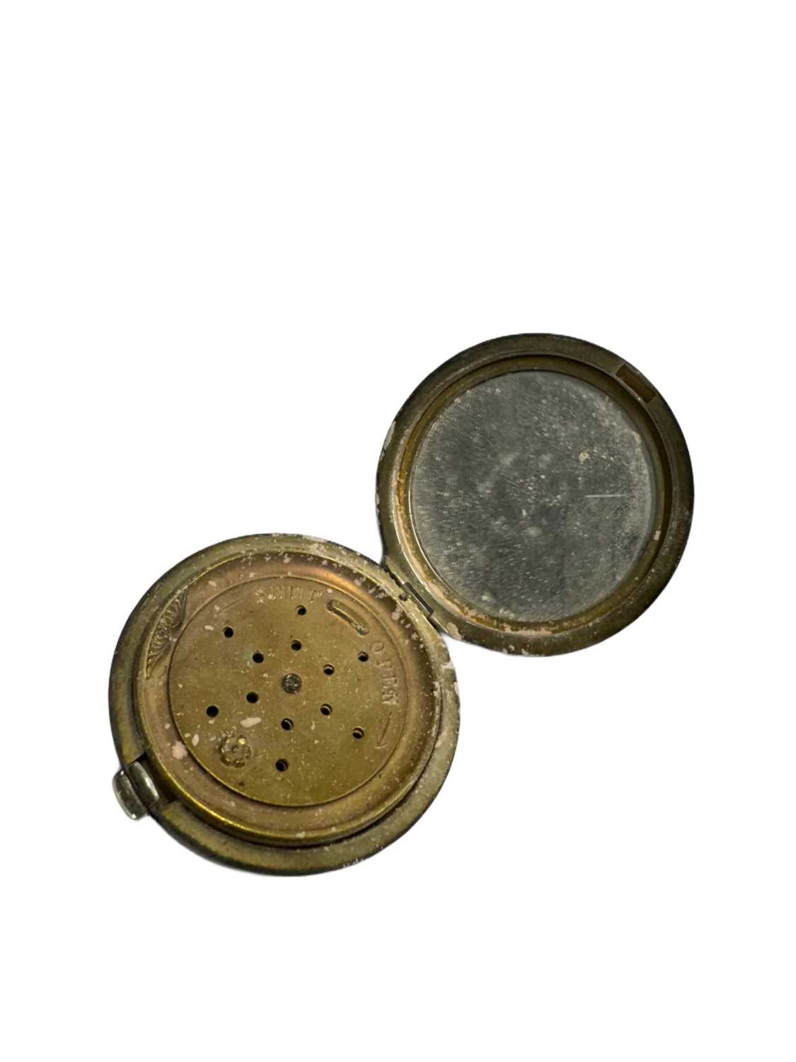 Objects of Vertu: - Image 2 of 3