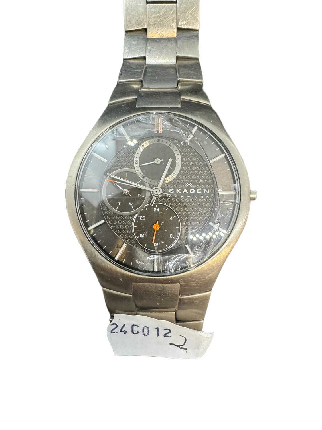 Watches: - Image 2 of 8