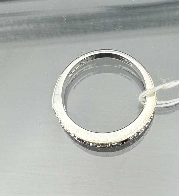 Hallmarked White Gold: - Image 9 of 9