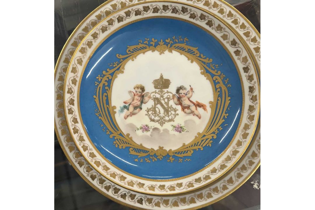 Sevres: - Image 14 of 16