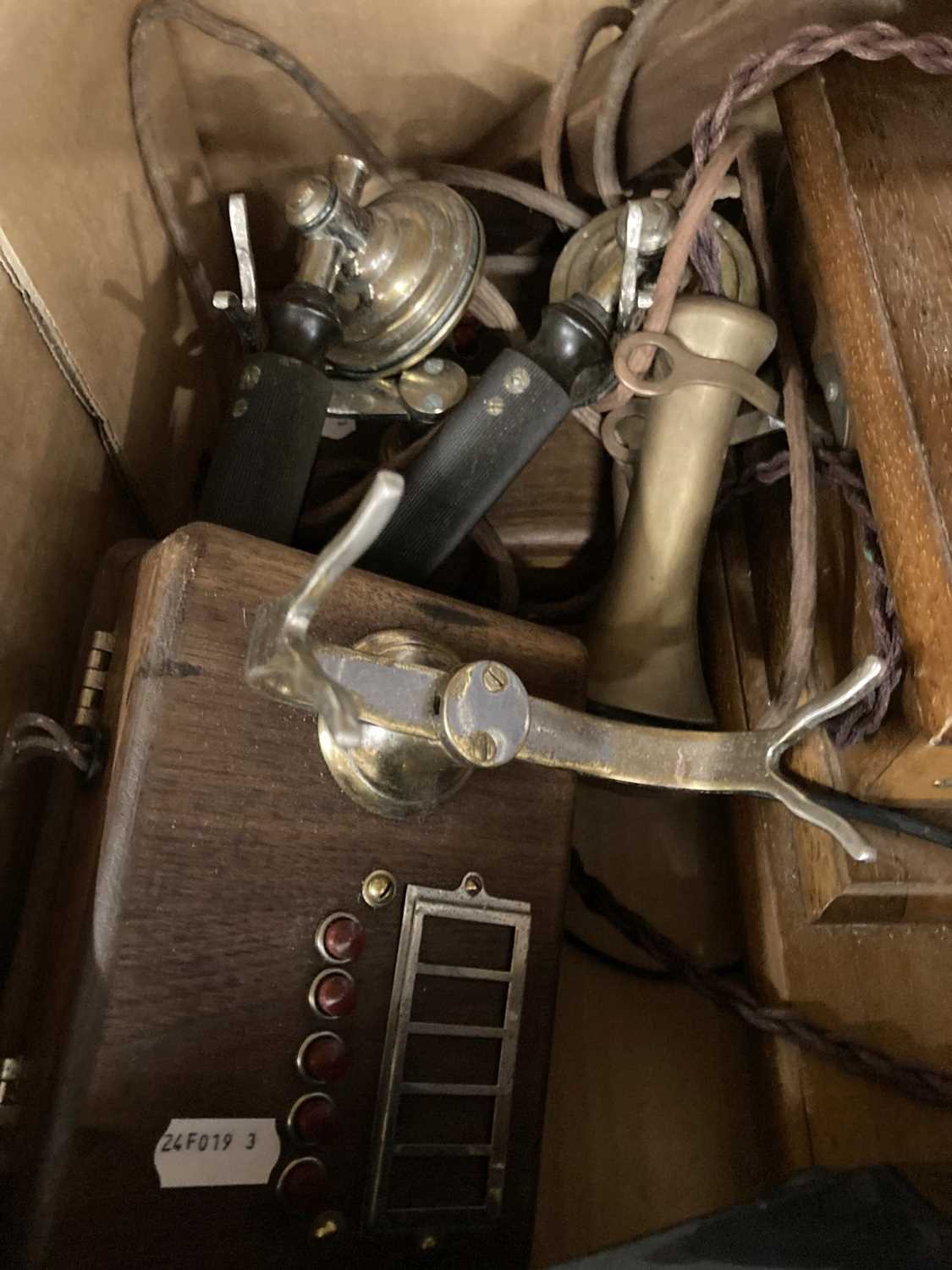 Telephones: - Image 4 of 12