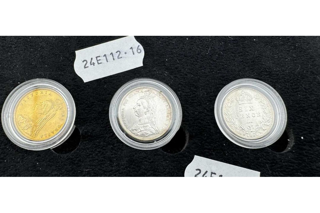 Gold & Silver Coins: - Image 2 of 3